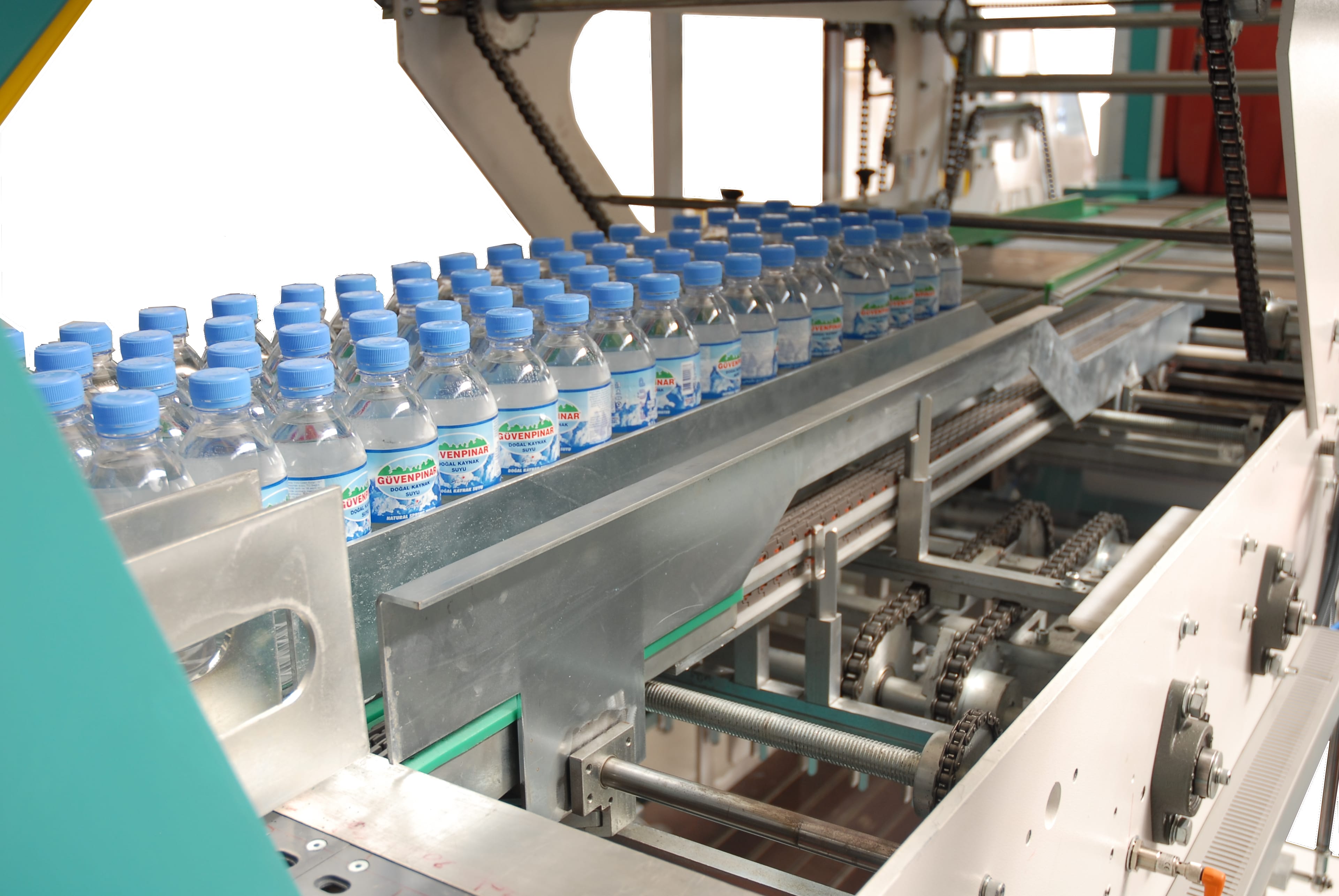 ERO Automatic Overlap Shrink Packaging - Areté Group Packaging Machinery and Conveyor Solutions